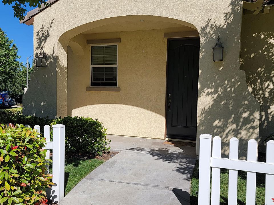 2nd image of 11245 Dumetz Ln