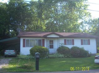 107 E 1st St, The Plains, OH 45780