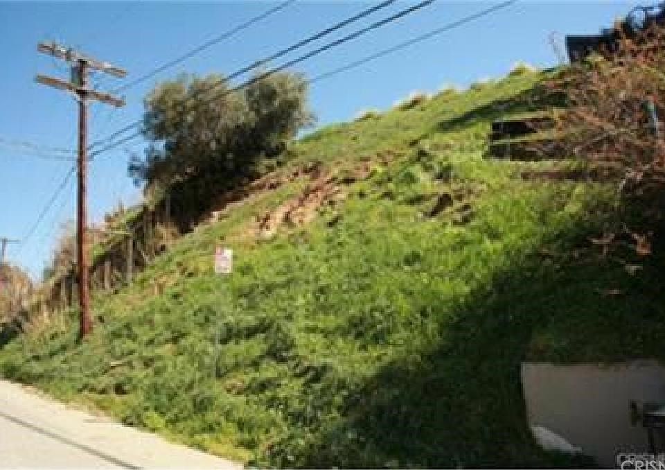 1st image of 8220 Mannix Dr