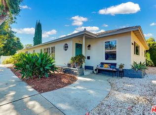 5003 Alhama Dr, Woodland Hills, CA 91364