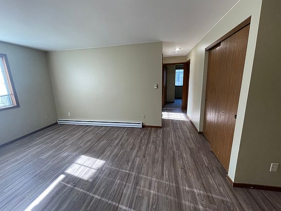 5th image of 1209 Vogt Dr