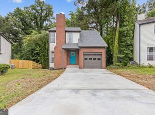 1111 Pin Oak Dr, Tucker, GA 30084