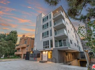 10918 Camarillo St #101, North Hollywood, CA 91602