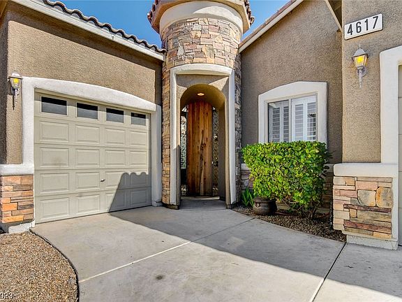 3rd image of 4617 Velvet Crest Ln