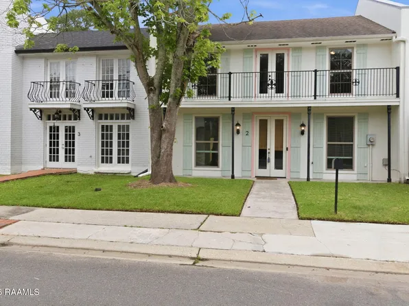 2 Courtyard Cir, Lafayette, LA 70508