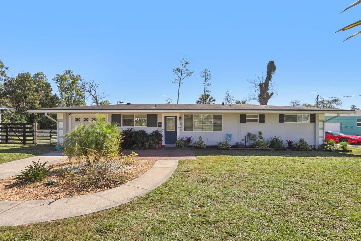 Nightingale Rd-S3110-001.jpg