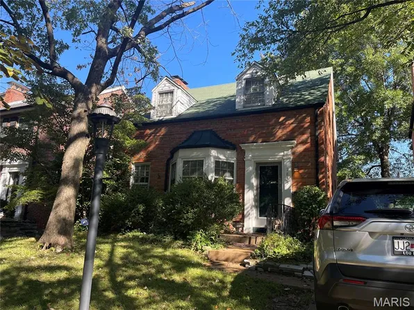 7843 Cornell Ave, Saint Louis, MO 63130