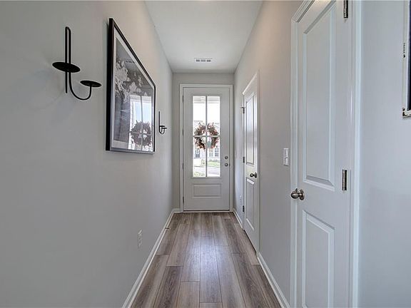 4th image of 116 Park Ridge Cir