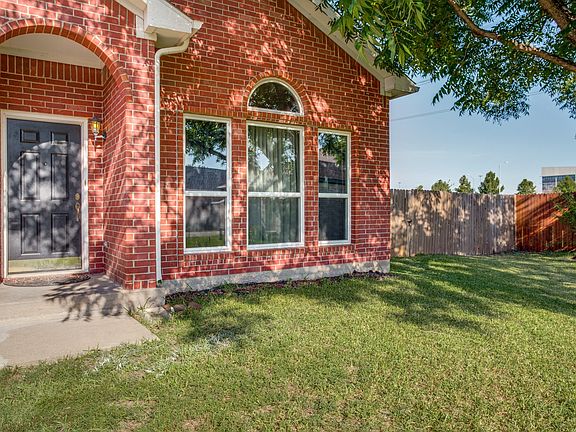3101-summerfield-ln-grand-prairie-tx-High-Res-3.jpg