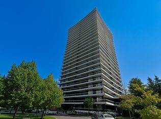 135 Antibes Dr #2404, Toronto, ON M2R2Z1