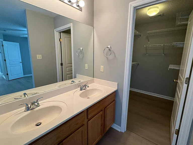 802 Station View Rd — Photo 12