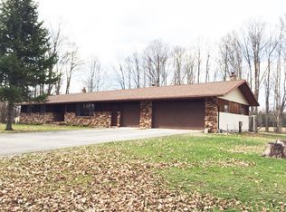 205 Washington St, Bowler, WI 54416