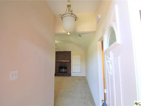 5th image of 3907 Bur Oak Dr