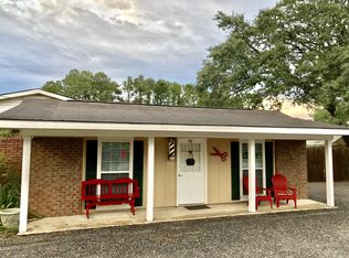 104 Elm Rd, Brunswick, GA 31525