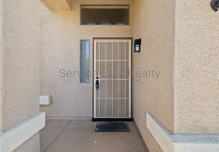 15957 W Cottonwood St — Photo 3