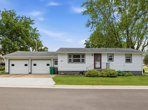 613 Frank St NW, Silver Lake, MN 55381