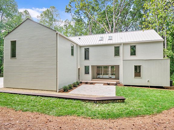 2nd image of 2347 Grady Ridge Way