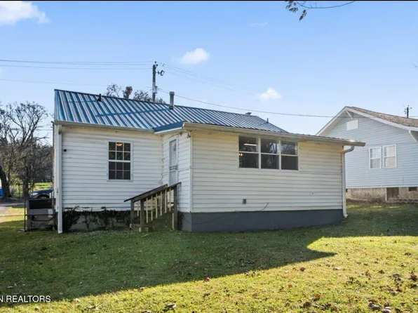 3745 Catalpa Ave, Knoxville, TN 37914