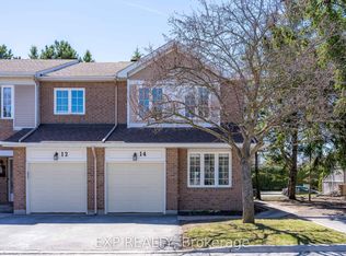 14 Sandcliffe Ter, Ottawa, ON K2G5X1