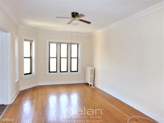 2nd image of 6810 N Lakewood Ave APT 2D