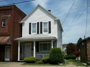 416 Walnut St, Vandergrift, PA 15690