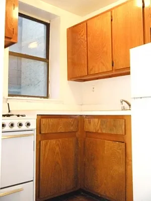 Rented by Rent Manhattan | media 4