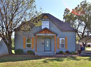 1823 W Mansur Ave, Guthrie, OK 73044