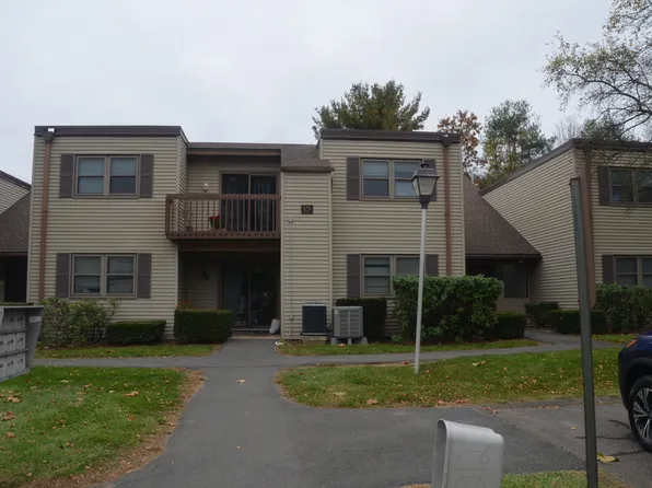 1202 Twin Circle Drive #1202, South Windsor, CT 06074