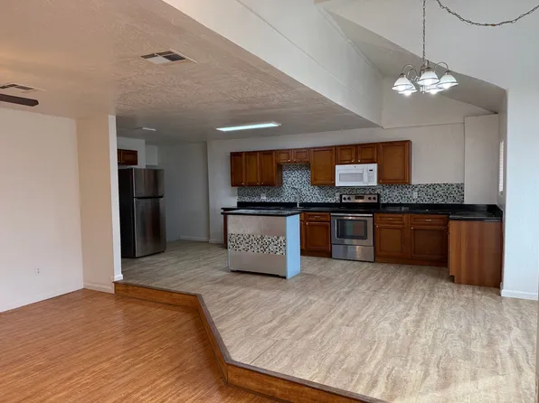 1904 W Palm Ln, Phoenix, AZ 85009