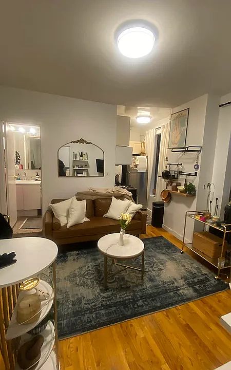 1st image of 163 Mulberry St APT 9