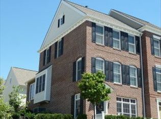 192 N Melhorn Dr, Mount Joy, PA 17552