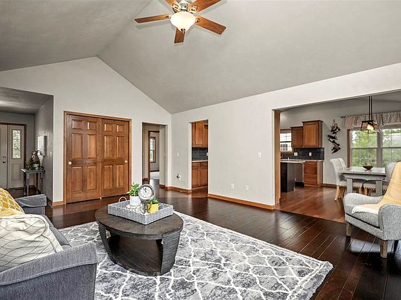 4th image of W7224 Fox Hollow Ln