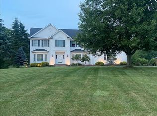 3880 Willow Brook Dr, Ravenna, OH 44266