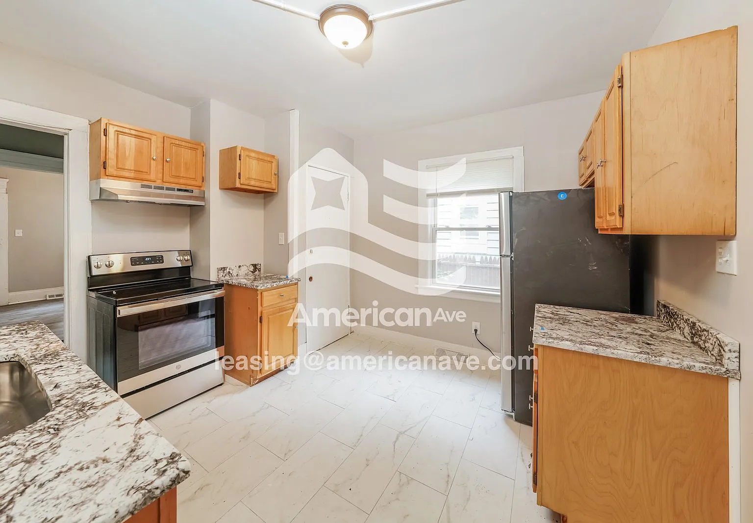 4 bed, 1.5 bath, 1597 sqft, $1,581 — Photo 4