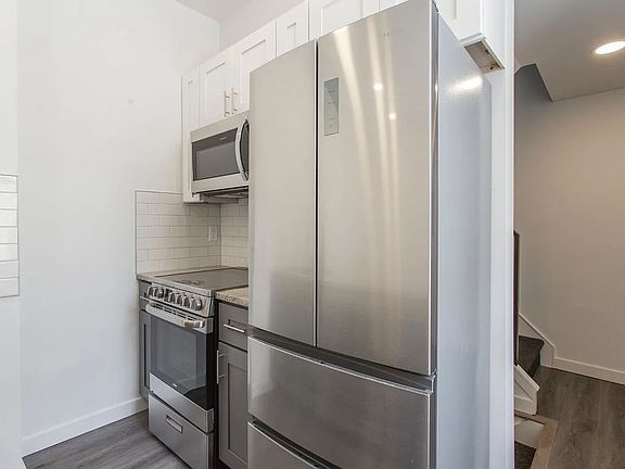 3rd image of 2131 N 8th St