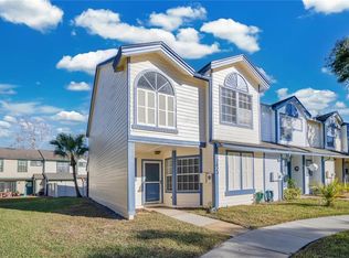 2823 Boulder Falls Ct, Apopka, FL 32703