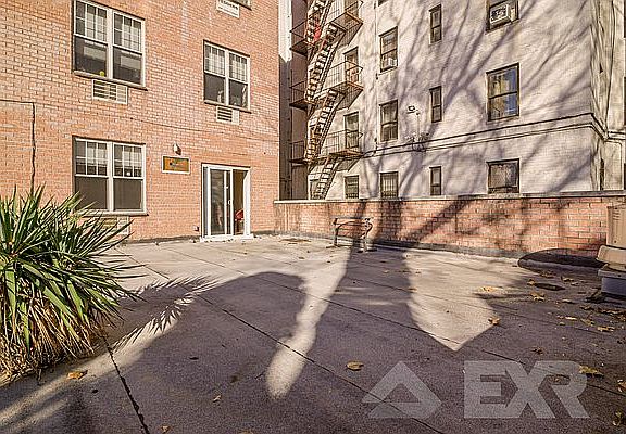 5th image of 1710 Newkirk Ave #1H