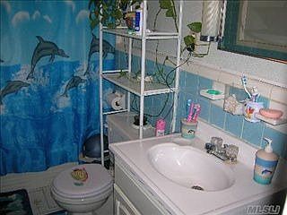 2nd image of 107 15 91 St