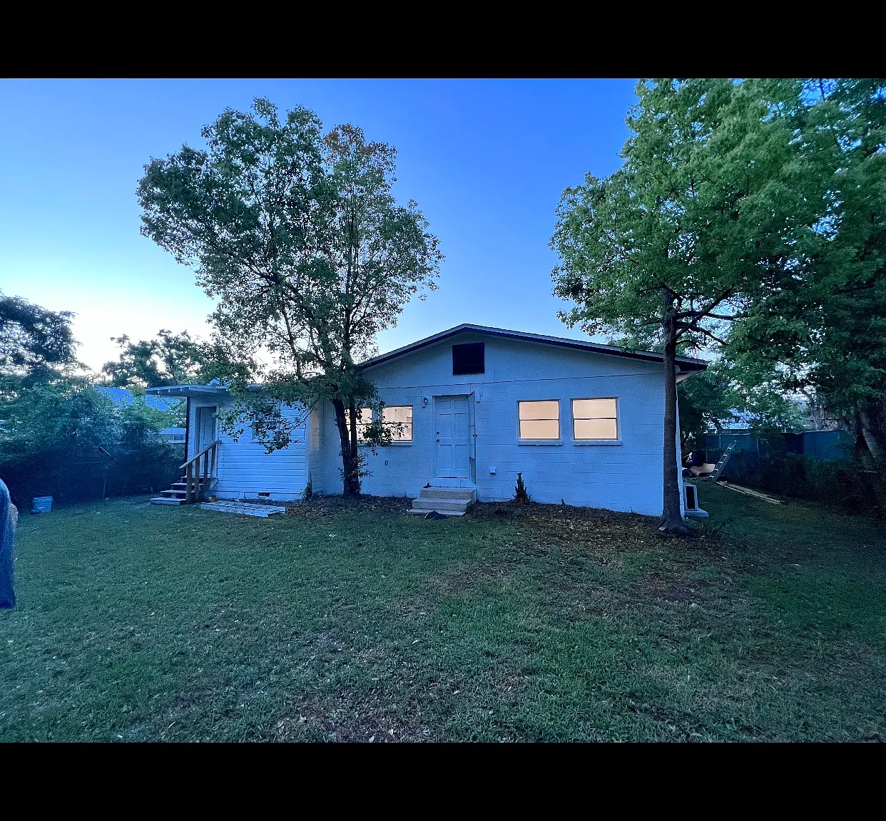 2 bed, 1100 sqft, $1,800 — Photo 2