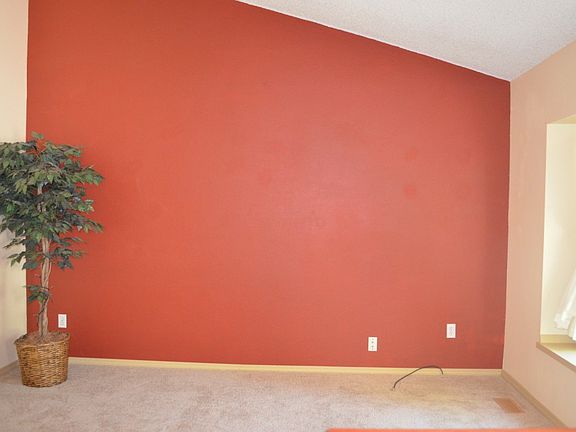 5th image of 22935 NE 27th Pl