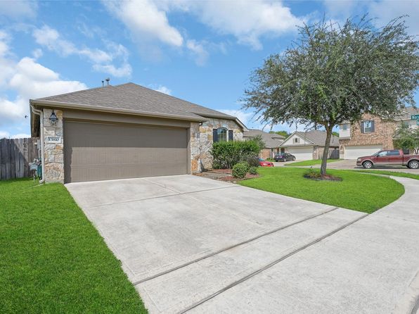 13810 Rosemere Ln