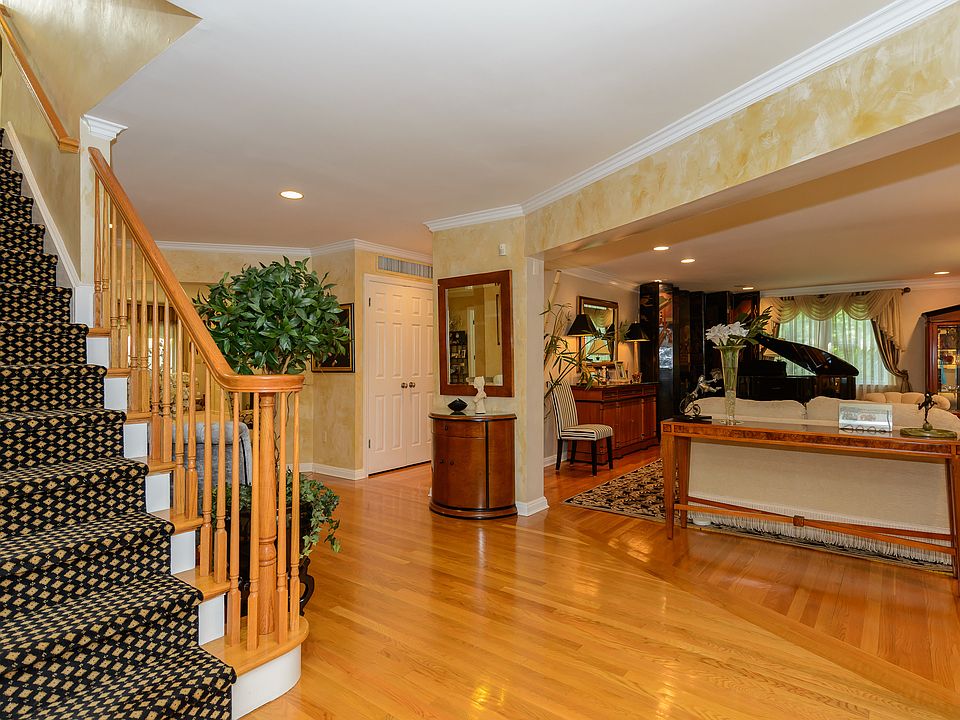 2nd image of 78 The Intervale