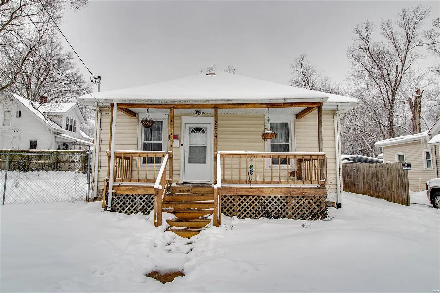 2004 Clawson St photo 1