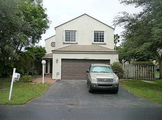 10105 SW 223rd Ter, Cutler Bay, FL 33190