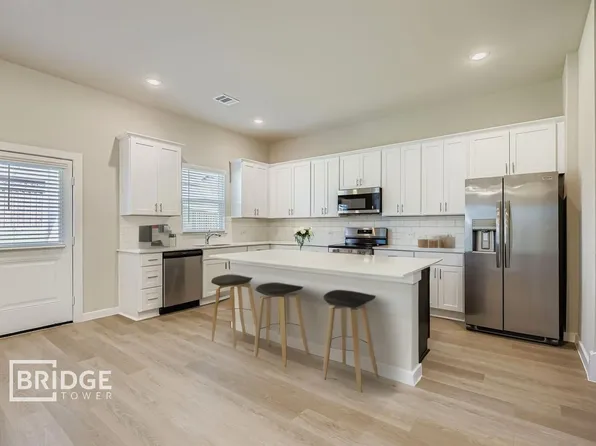 905 Jacquelyne Dr, Anna, TX 75409