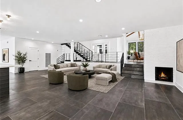 8 Park Island Dr — Photo 13
