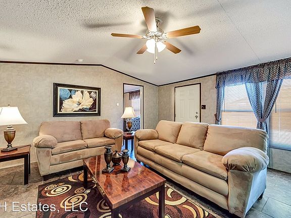4th image of 315 Brady Dr