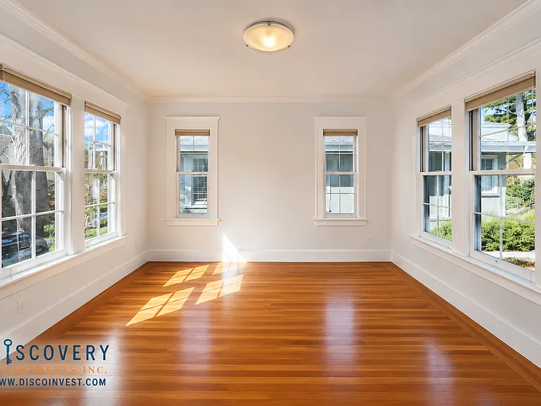 812 Trestle Glen Rd — Photo 18