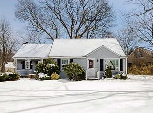 172 Long View Dr, Warwick, RI 02886