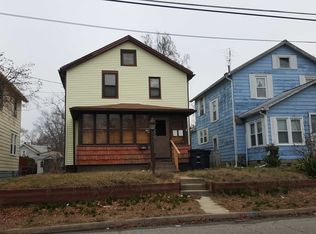 40 Walnut Ln, Clementon, NJ 08021